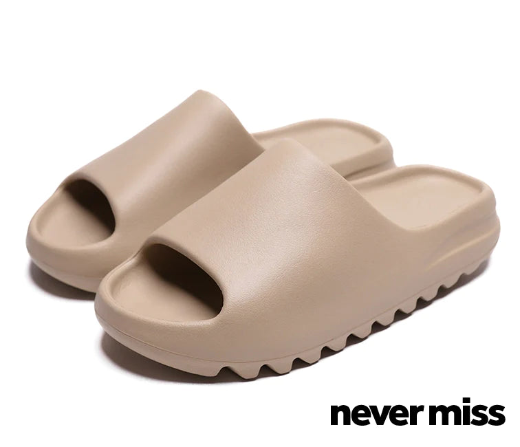 Adidas Yeezy Slide 'Pure'